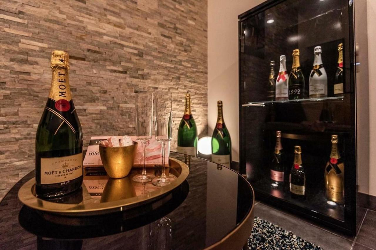 Champagne Therapie: Appartement Cosy Chic, Еперне Екстериор снимка